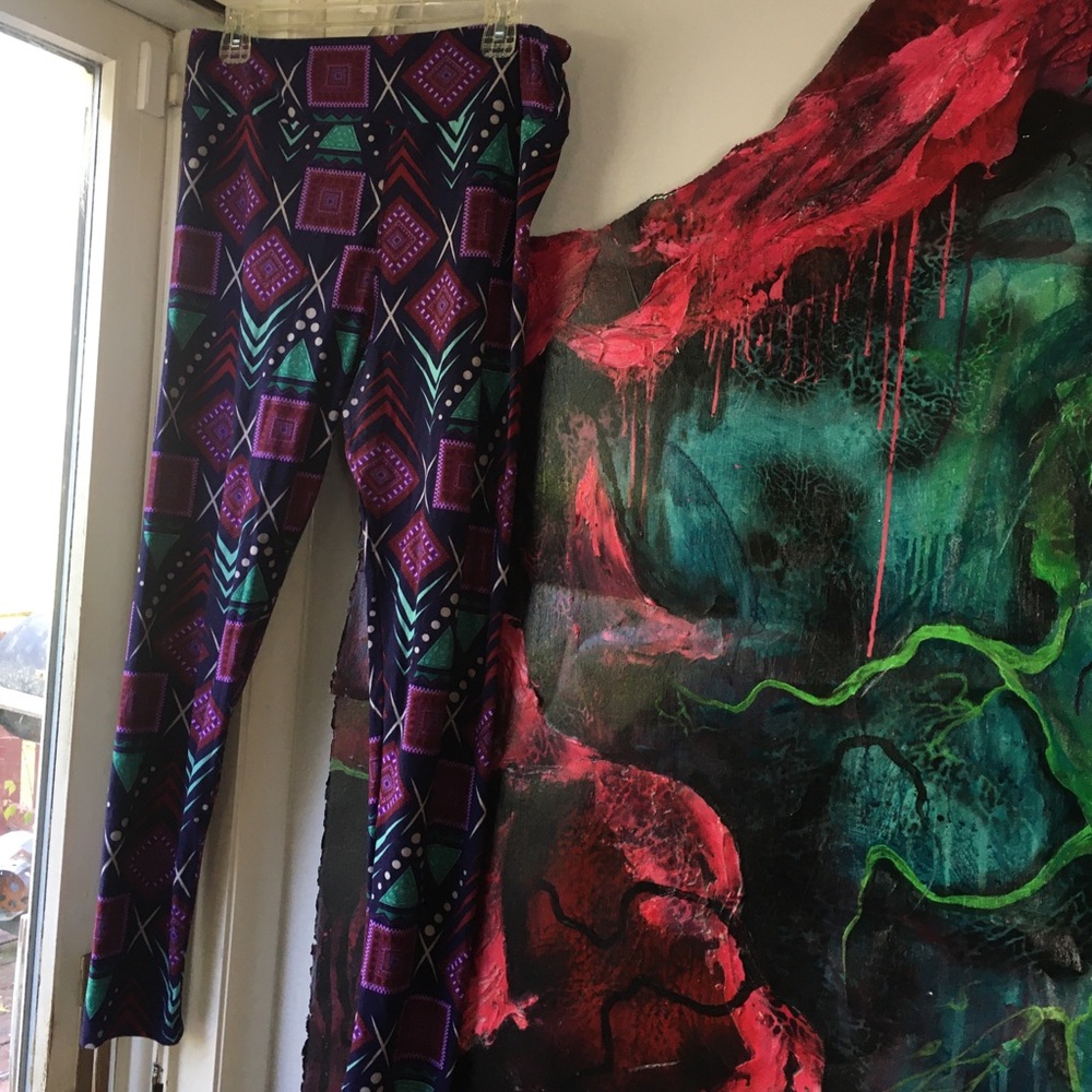 LuLaRoe Leggings TC Abstract Soft